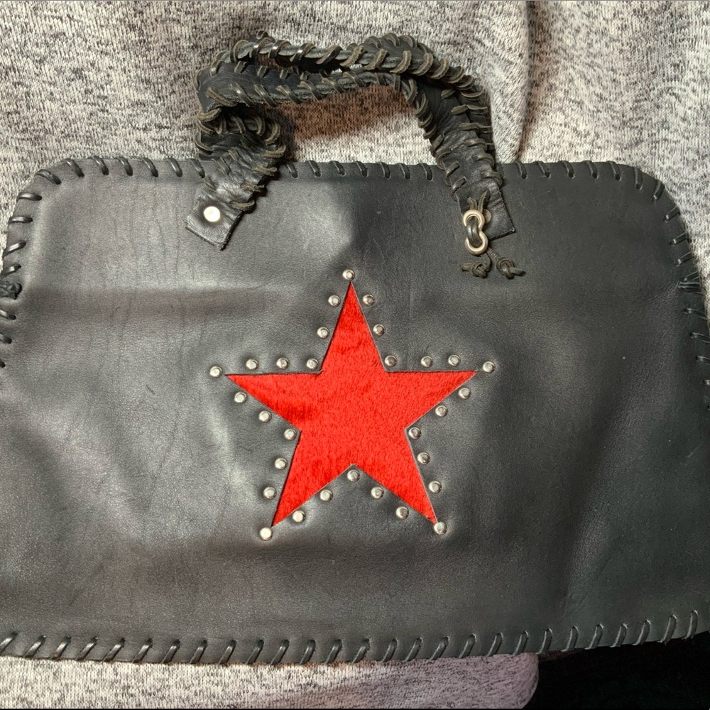 👜Amy Chan Black Leather Handbag - D